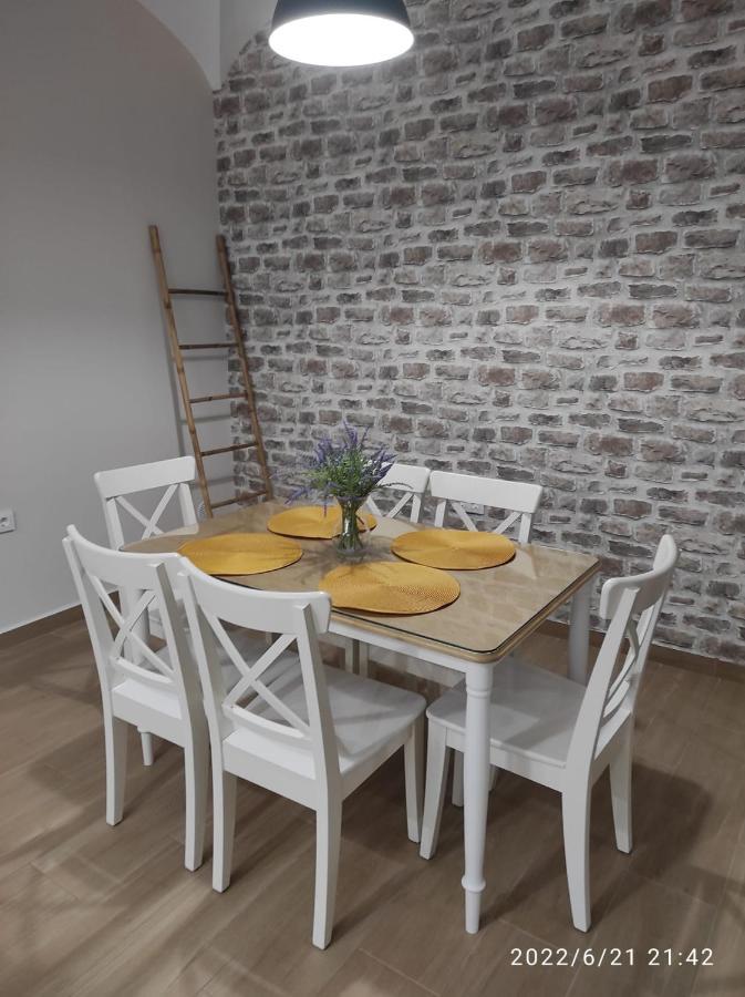 Bonita Y Amplia Casa Con Patio, En Centro Ciudad Lejlighed Mérida Eksteriør billede